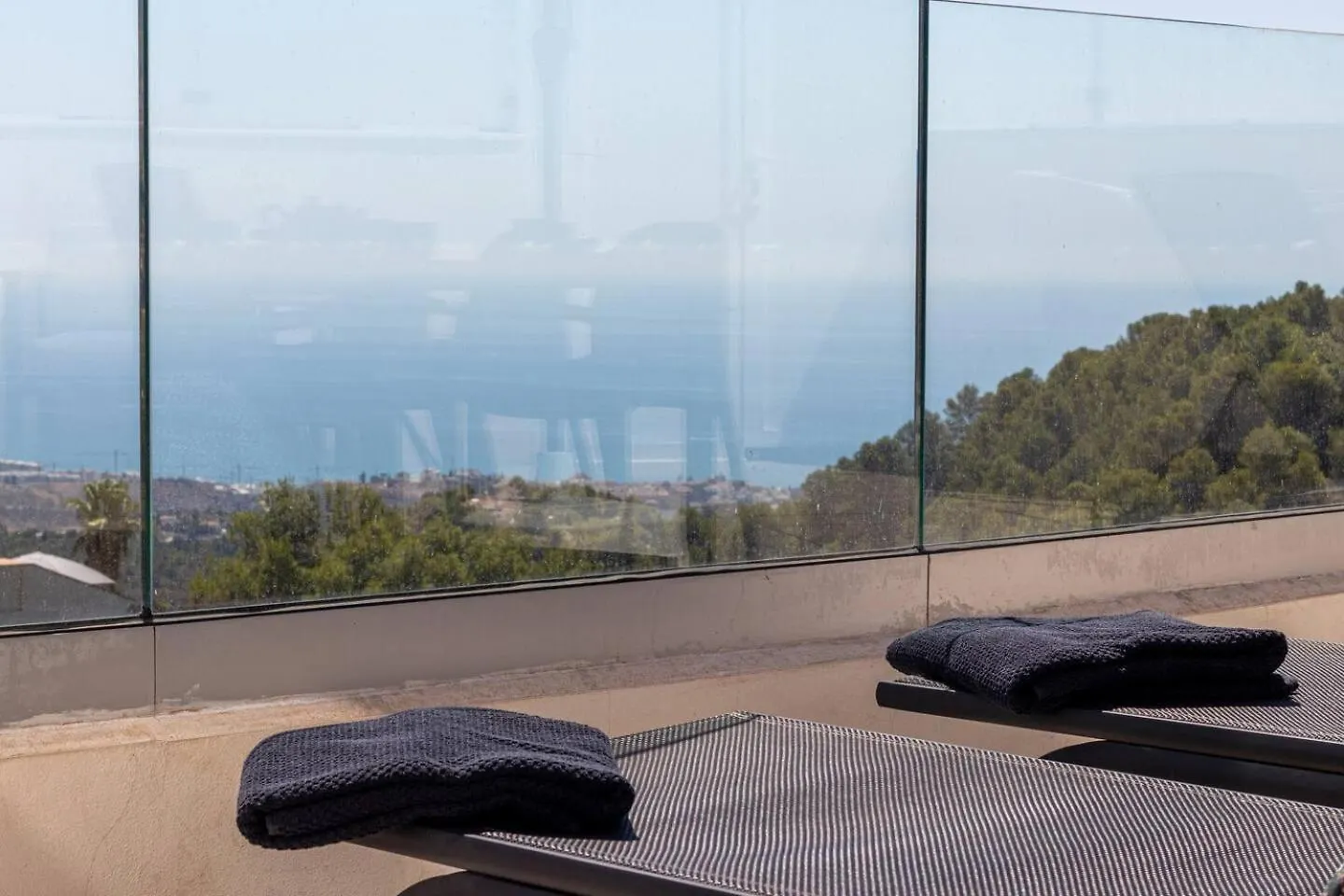 شقة Seaview 3-Bed Flat With 2 Terraces Mijas Pueblo