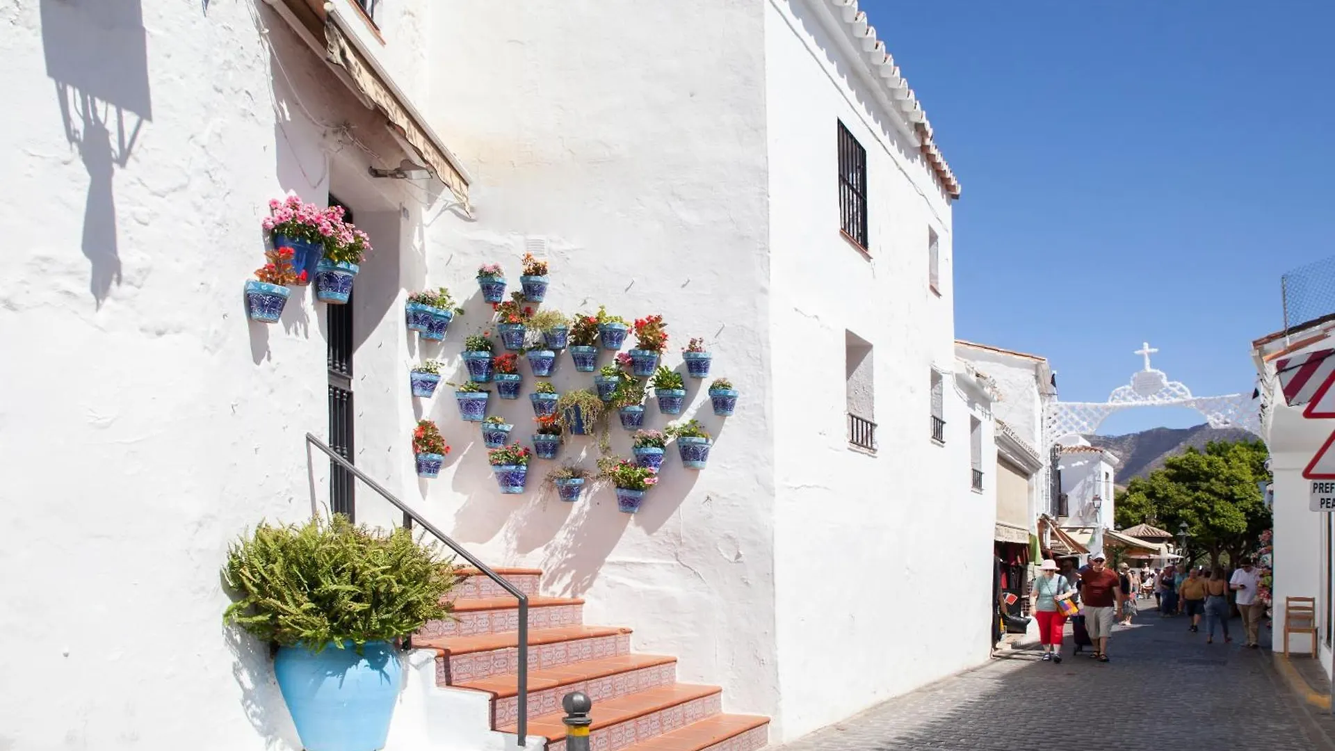 Апартаменты Seaview 3-Bed Flat With 2 Terraces Mijas Pueblo Испания